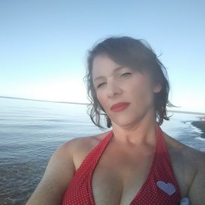 Meet your Posher, Brandi